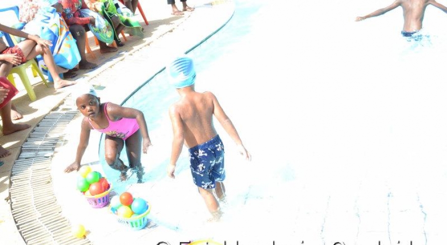Entebbe Junior Cambridge Swimming Fete010