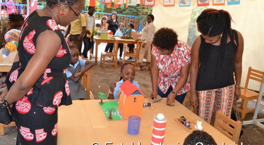 Entebbe Junior Cambridge Science Fair016