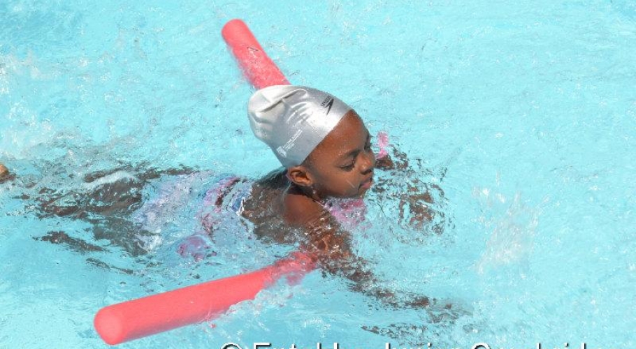 Entebbe Junior Cambridge Swimming Fete073